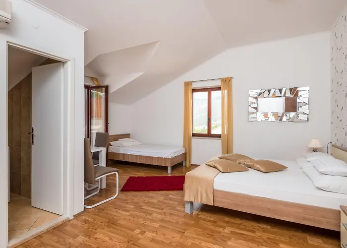 沃伊尼克别墅公寓 察夫塔特