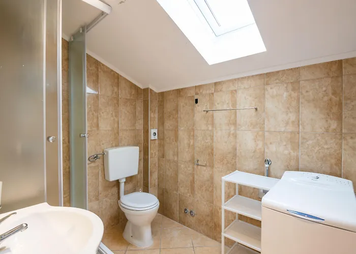 沃伊尼克别墅公寓