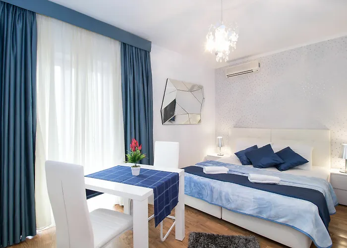 沃伊尼克别墅公寓